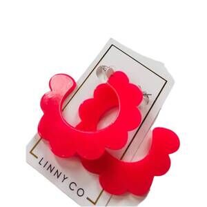 NEW LINNY CO women's margo earring in neon pink